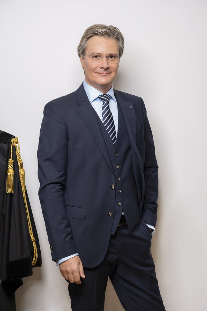 Alexander Stricker, Rechtsanwalt
Mediator im Bereich des Zivil- und Handelsrechts
Familienmediator